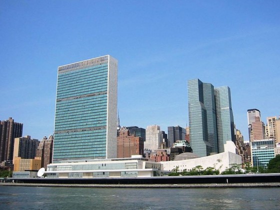  The headquarters of the United Nations is located in the Turtle Bay neighborhood of Manhattan, on spacious grounds overlooking the East River.