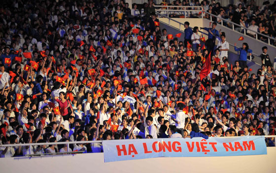 My Dinh National Stadium was filled with enthusiastic fans of Halong Bay