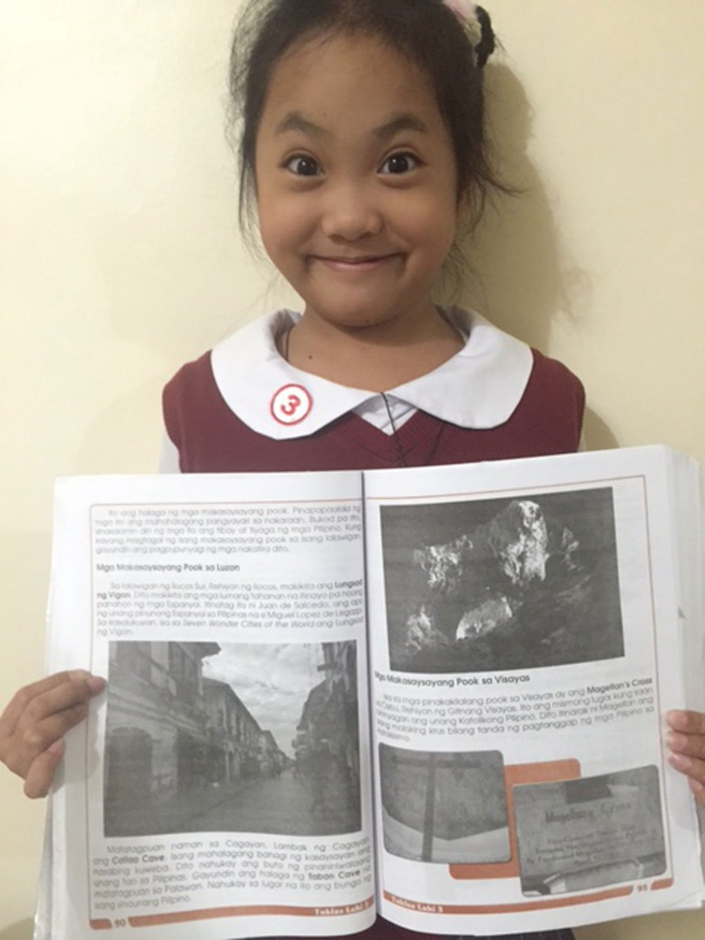 Angelica Faith Villafranca is clearly delighted that Vigan is both a New7Wonders City and featured in her coursework.