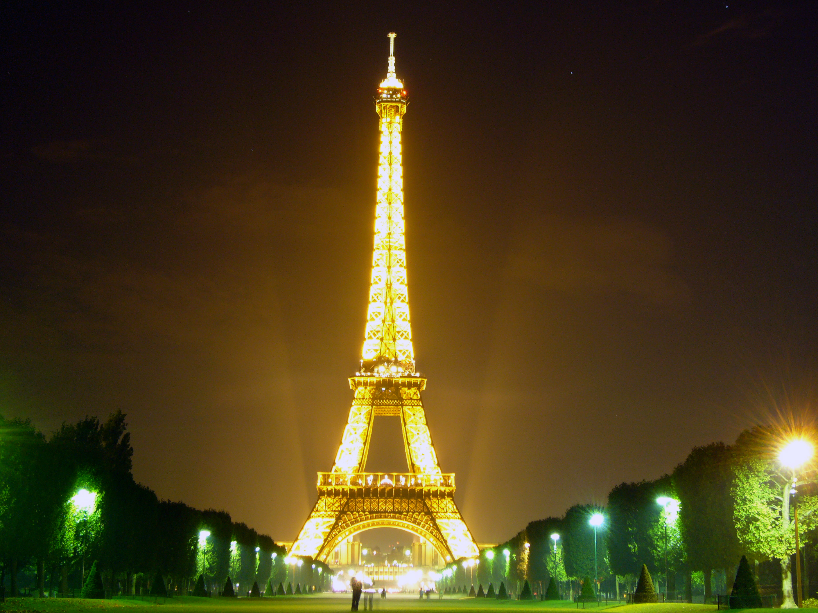 Two cities, two Eiffel Towers, one world of wonder. Paris and